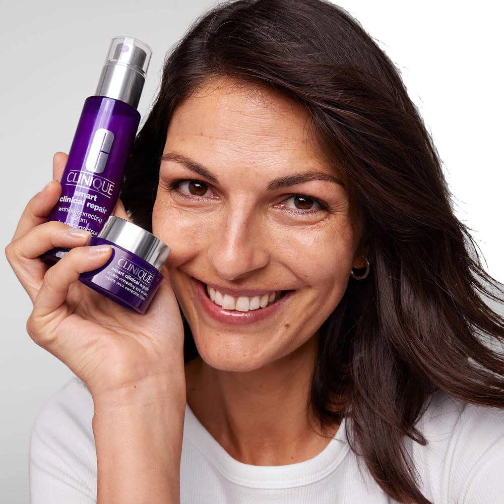 Contorno de Ojos Anti-Arrugas Smart Clinical Repair 15 ml Clinique 2
