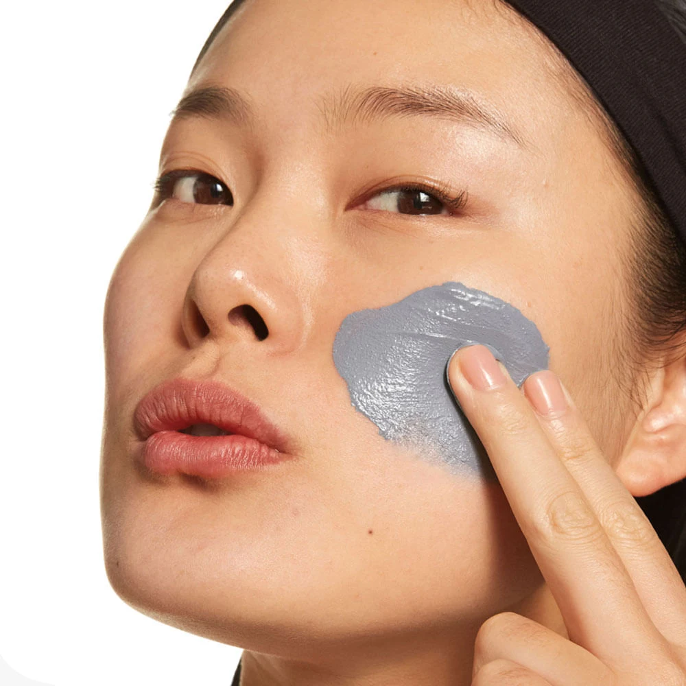 Mascarilla de Carbón All About Clean 100 ml Clinique 4